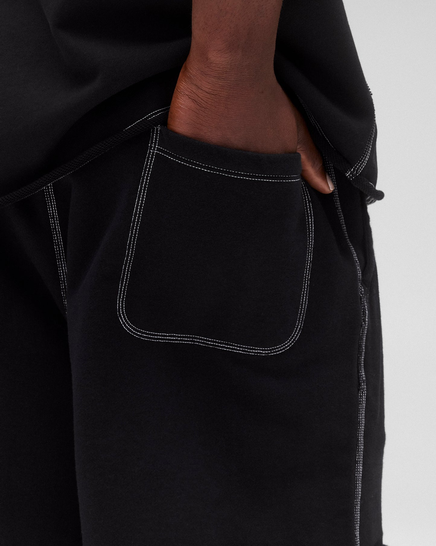 Lightweight Terry Cut-Off Standard Sweatshort 5.5" - Vault