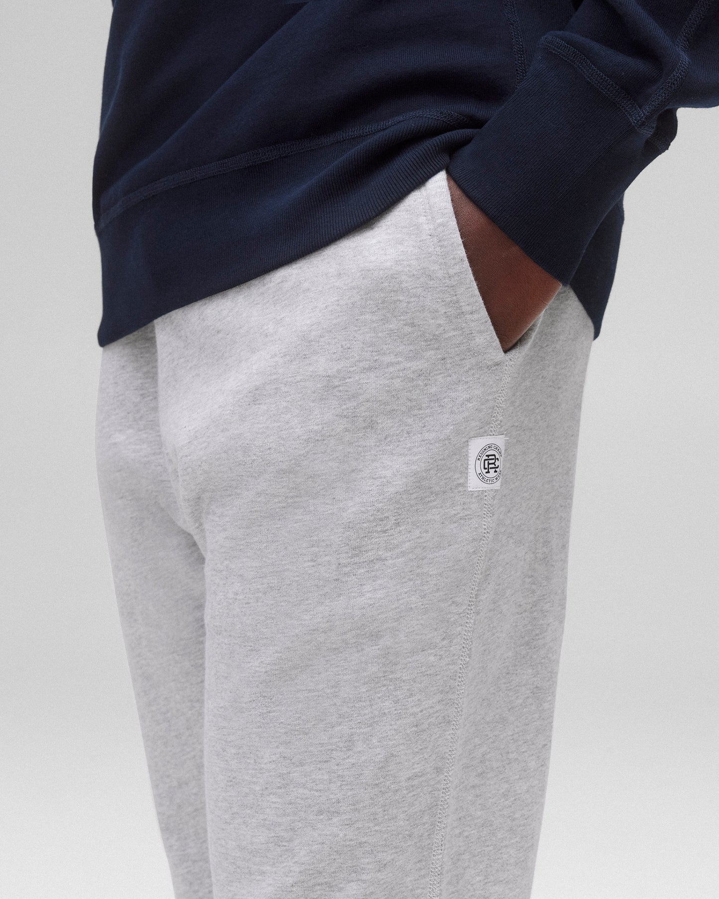 Midweight Terry Slim Sweatpant