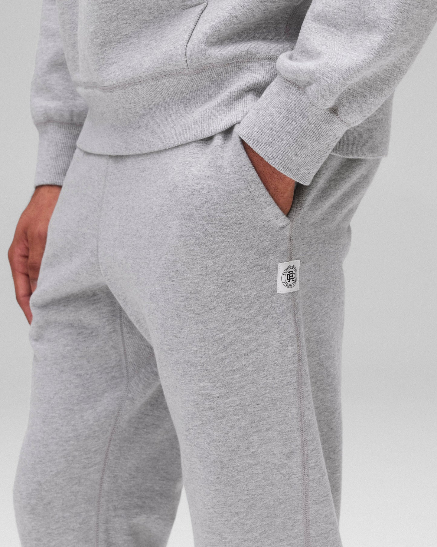 Midweight Terry Slim Sweatpant