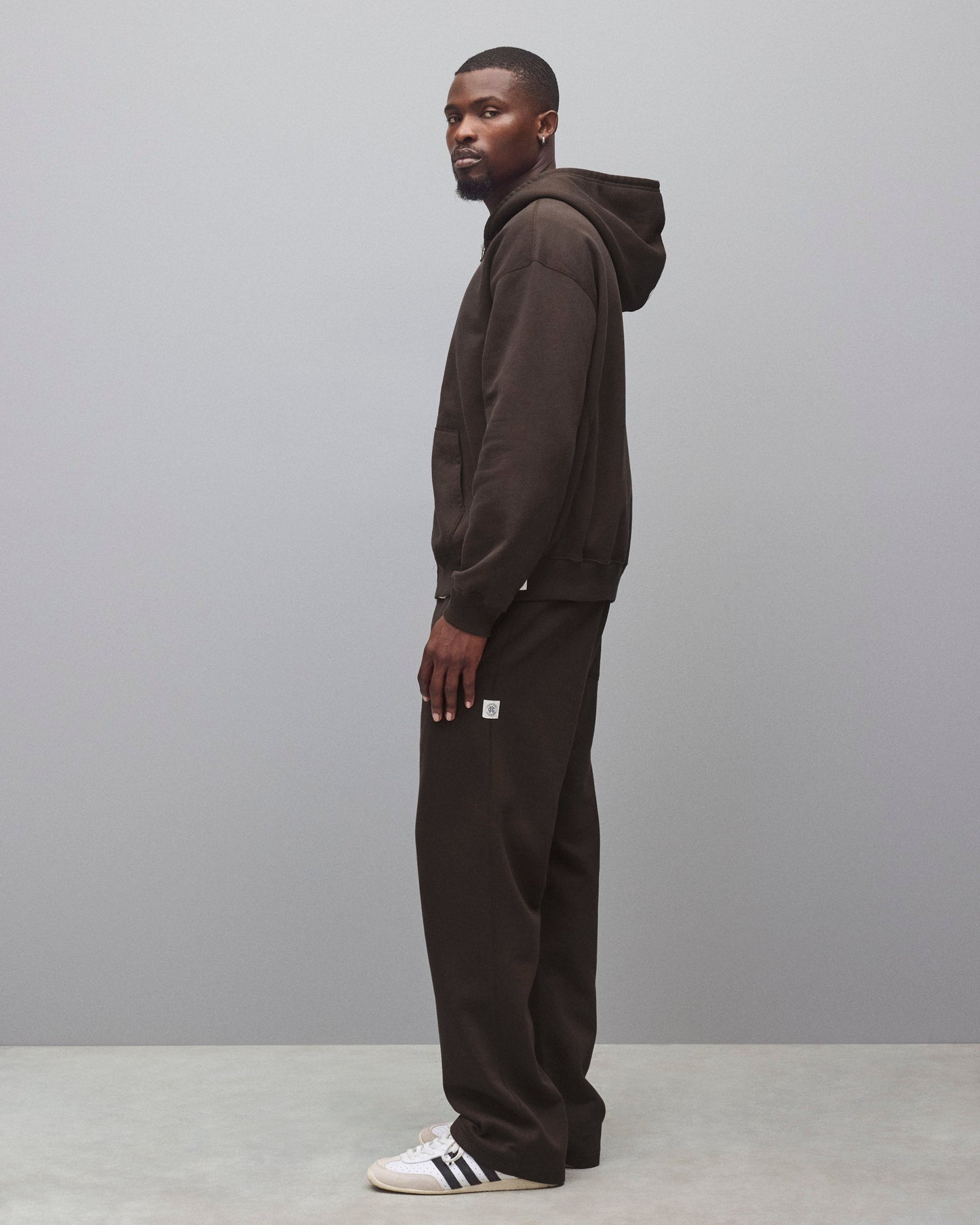 Brushed Fleece Straight Leg Standard Sweatpant