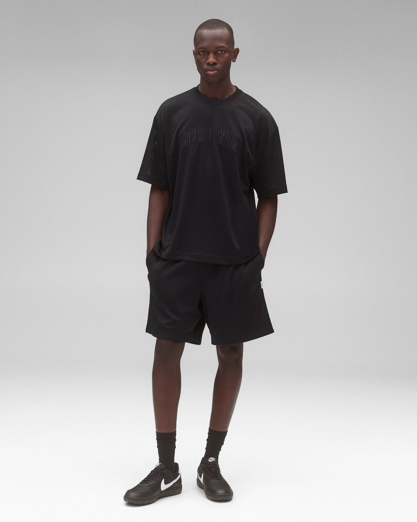 Athletic Mesh Relaxed Short 7"